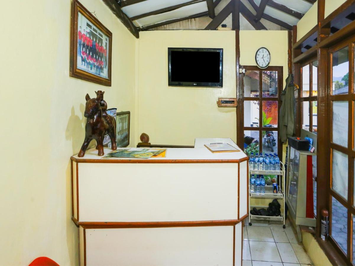 Oyo 93136 Hotel Santo Djaya 2 Bogor Exteriör bild