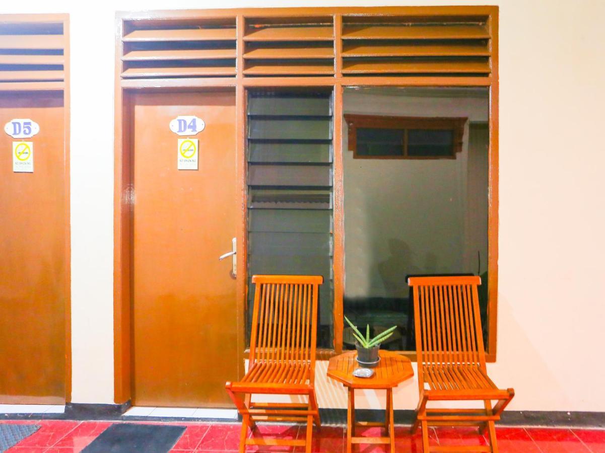 Oyo 93136 Hotel Santo Djaya 2 Bogor Exteriör bild